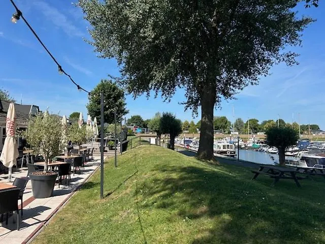 Bloemert Aan De Maas Parque de vacaciones