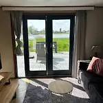 Bloemert Aan De Maas Semesterpark *