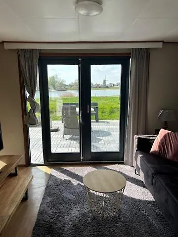 Bloemert Aan De Maas Ferienpark *